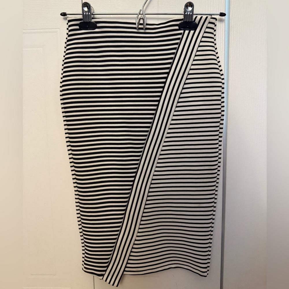 Zara Striped Asymmetrical Bodycon Pencil Skirt | Size S